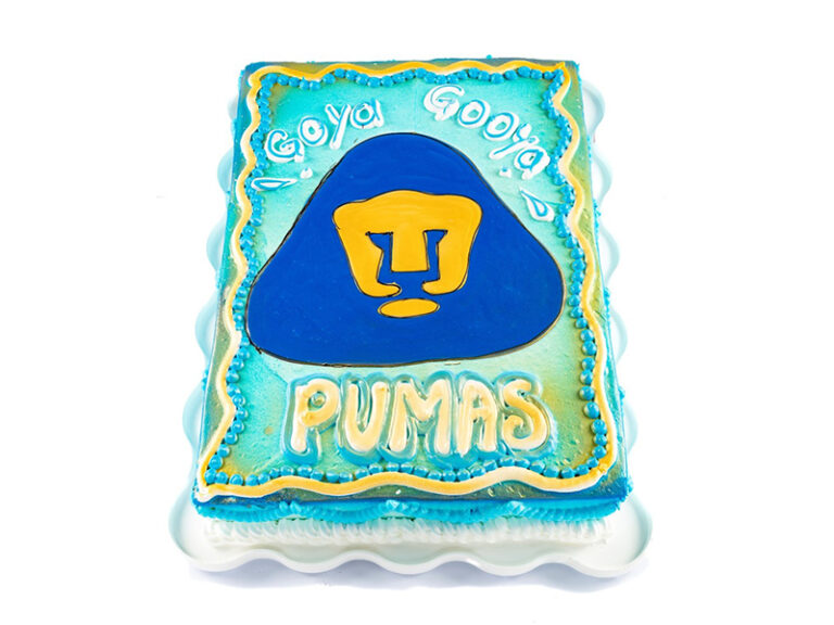 ¡Disfruta del Pastel de los Pumas y celebra con sabor!