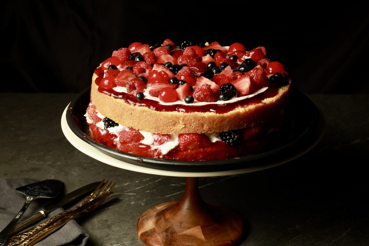 Pastel de Frutos Rojos