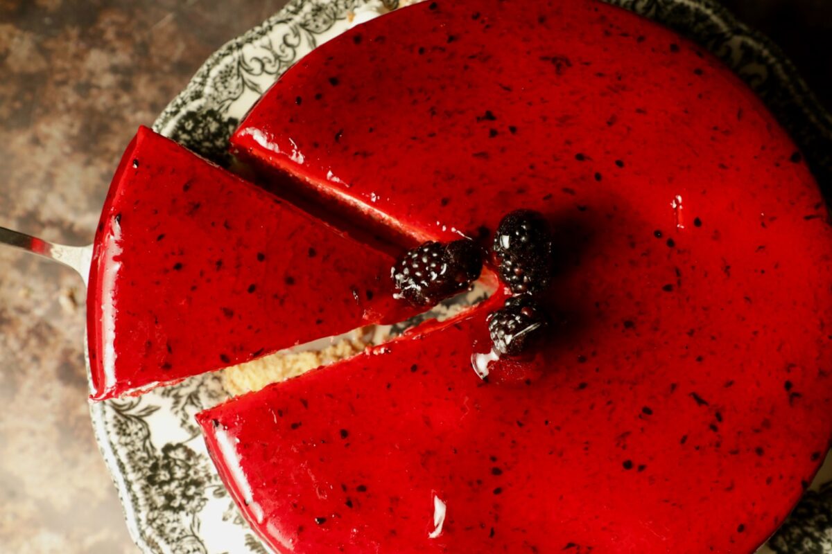 Pastel Auténtico de Frutos Rojos - Imagen 3